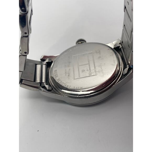 Tommy Hilfiger TH.85.1.14.0814 Men Watch 42mm New Battery Wrist 6.5-6.75 WR Date - Picture 9 of 10